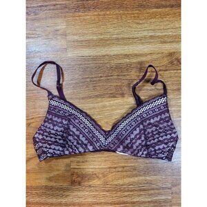 Victorias Secret No Wire‎ Burgandy Lace Bra Size 32B